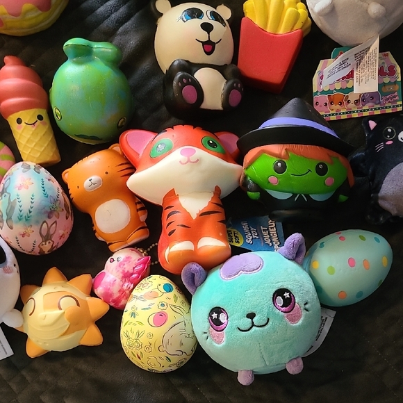 Vibrant Animal Squishy Toy Collection - Picture 4 of 4